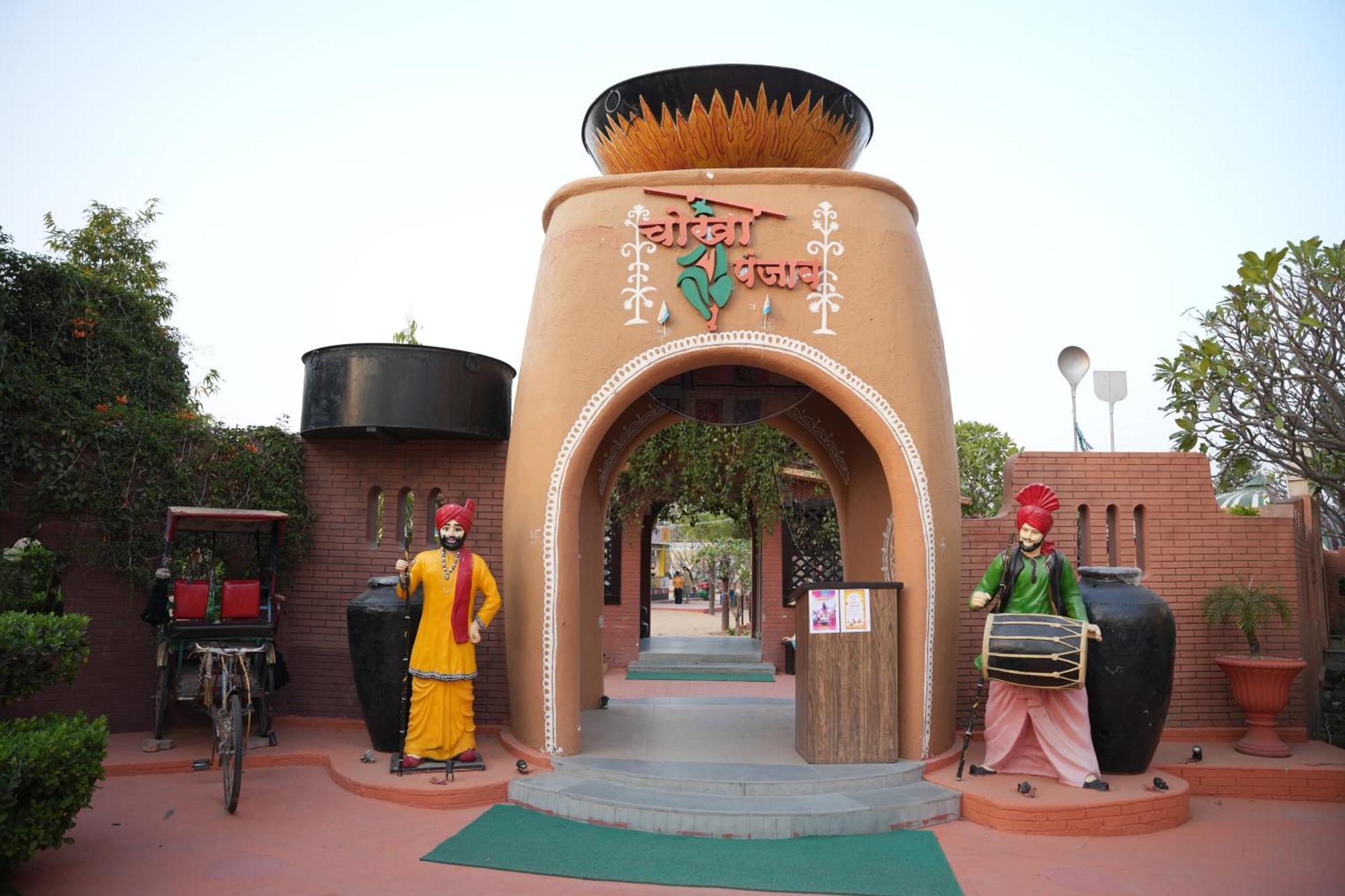 Pink Pearl Hotel Jaipur Exterior photo